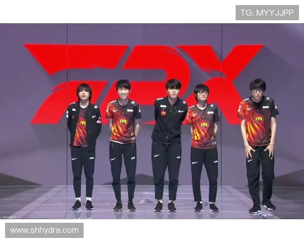 洲际赛最新积分榜FPX凭借96分稳居第一位置竞争激烈引人关注