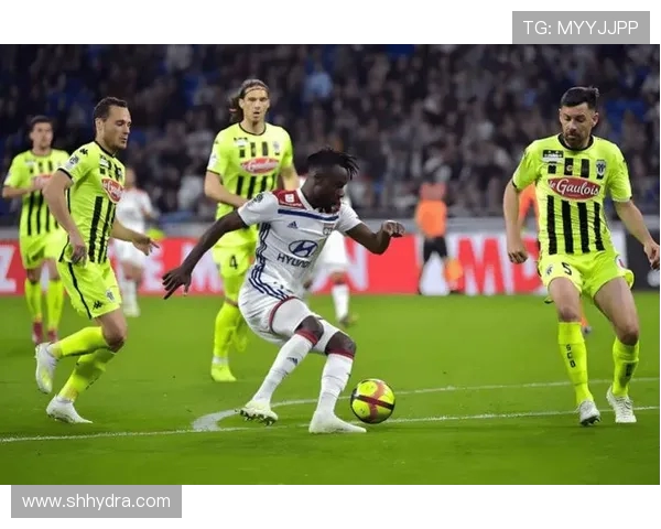 巴黎主场激战摩纳哥巅峰对决演绎法甲豪门荣耀之夜